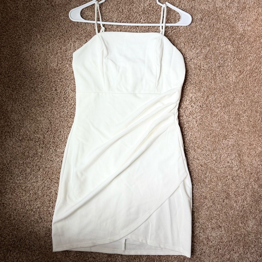White Francesca’s Bodycon Mini Dress